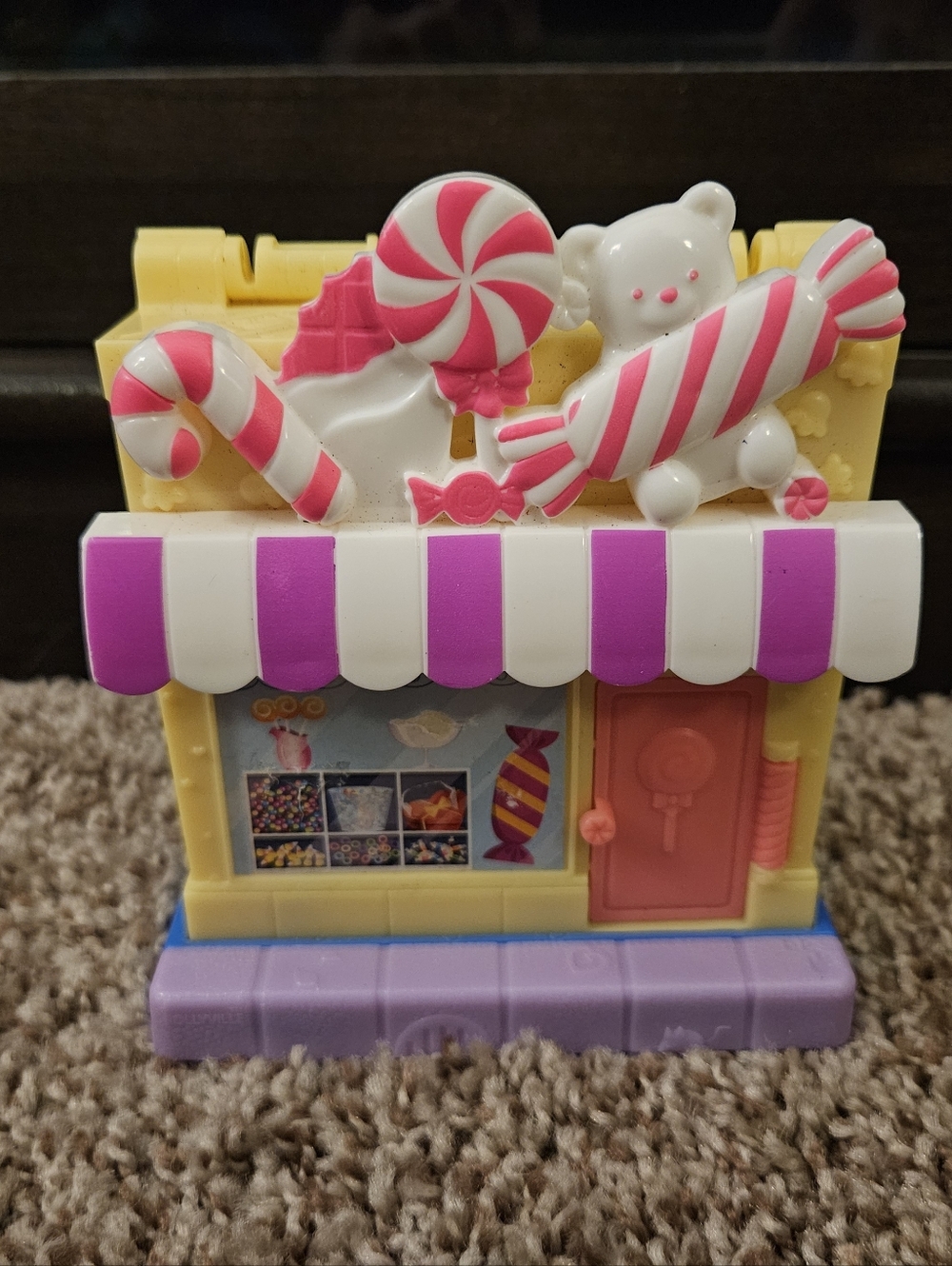 2018 Mattel Polly Pocket Pollyville Candy Store